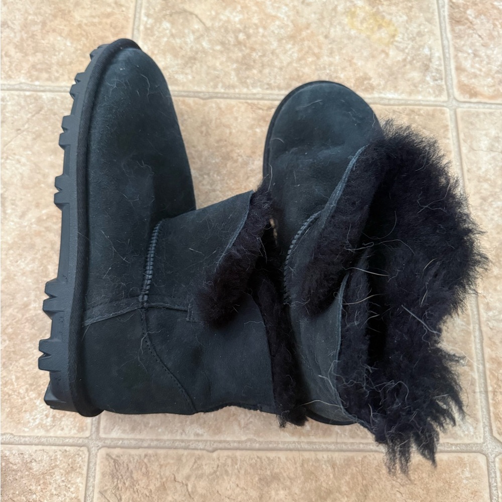 Women's Black Ankle Boots with Fur Lining